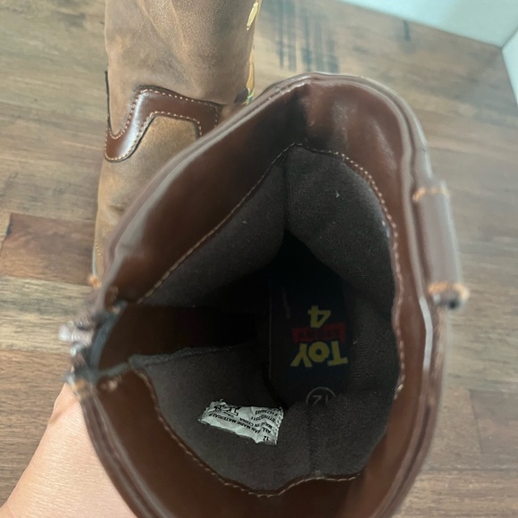 Disney Pixar Toy Story Woody boots for kids - Picture 2 of 8